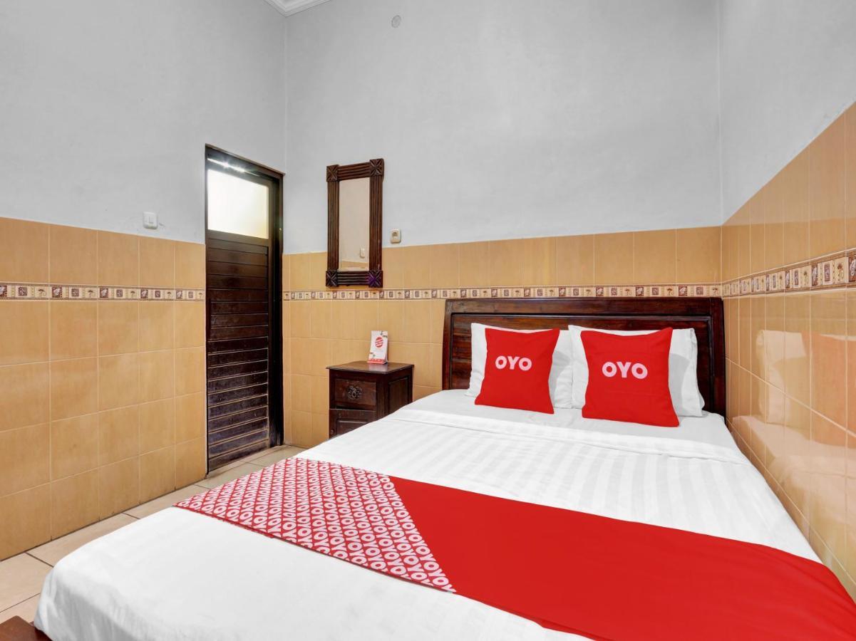 Oyo 90695 Srikandi Nologaten Ξενοδοχείο Γιογκιακάρτα Εξωτερικό φωτογραφία